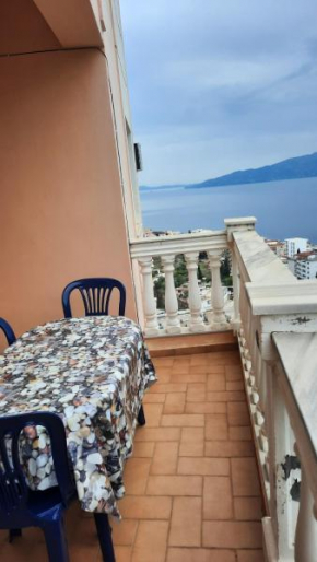 gjika apartment, Sarandë